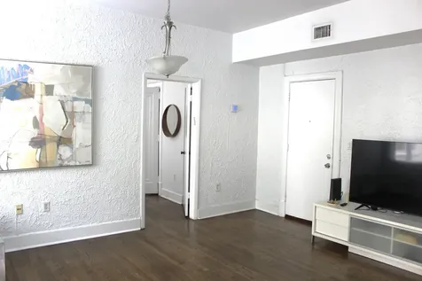 900 16th Street Miami Beach FL 33139