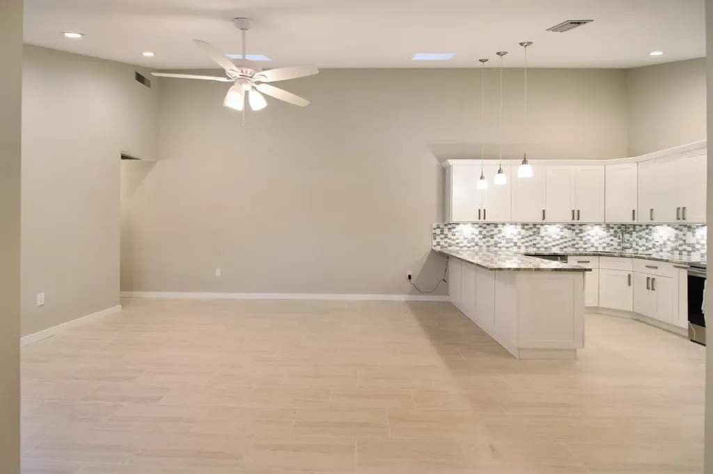 9623 Boca Gardnes Parkway Boca Raton FL 33496