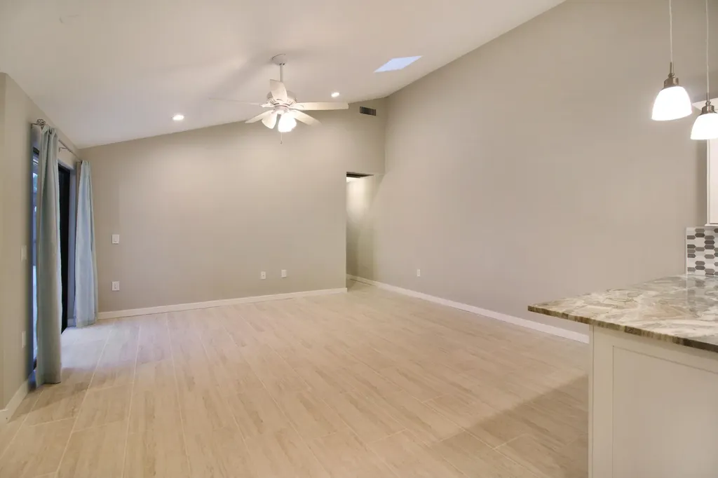 9623 Boca Gardnes Parkway Boca Raton FL 33496