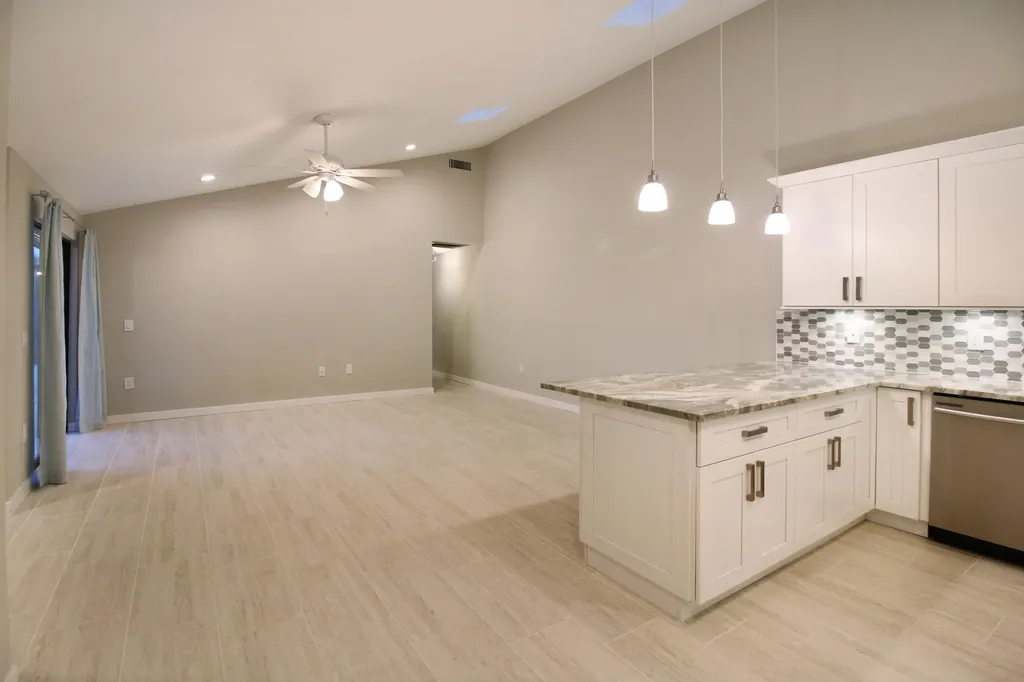 9623 Boca Gardnes Parkway Boca Raton FL 33496