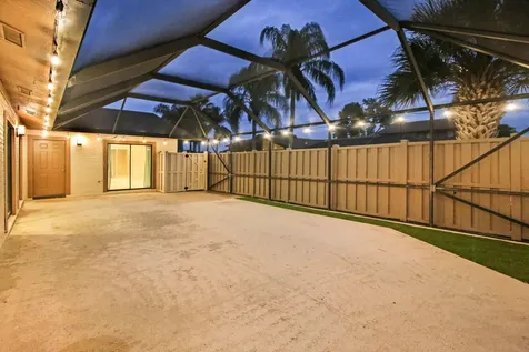 9623 Boca Gardnes Parkway Boca Raton FL 33496