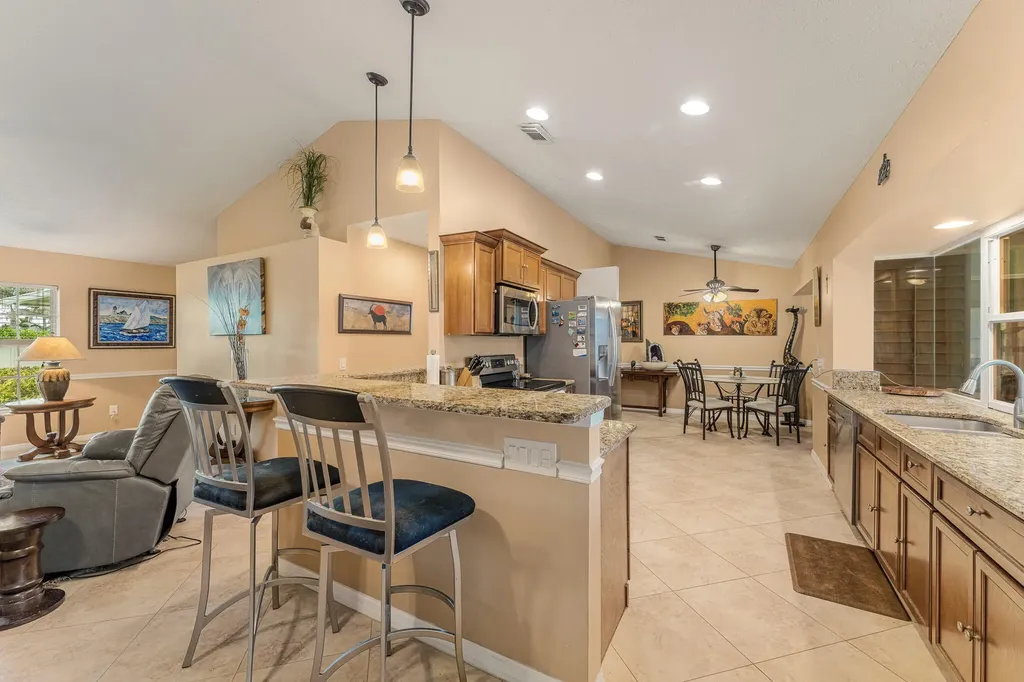 1423 SE Pitcher Road Port St Lucie FL 34952