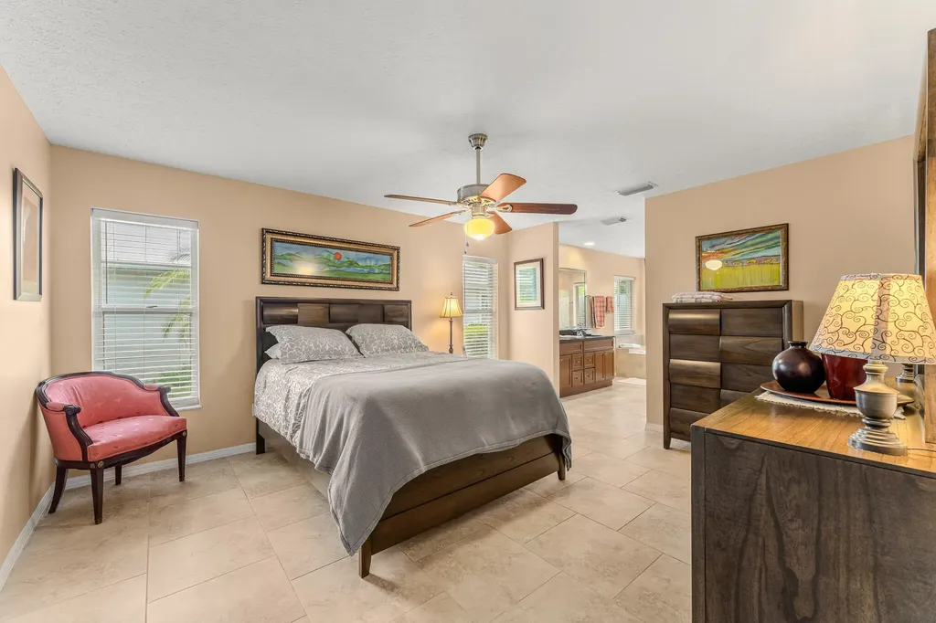 1423 SE Pitcher Road Port St Lucie FL 34952