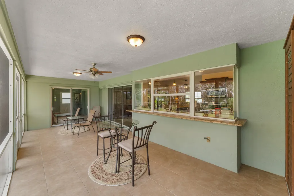 1423 SE Pitcher Road Port St Lucie FL 34952