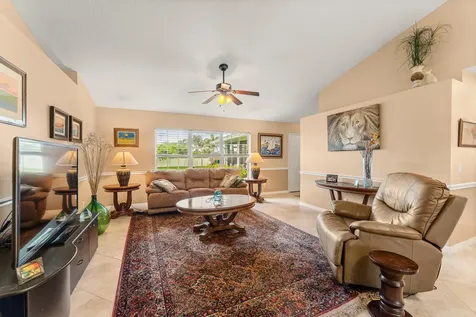 1423 SE Pitcher Road Port St Lucie FL 34952