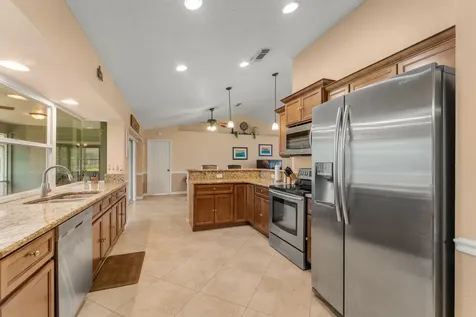 1423 SE Pitcher Road Port St Lucie FL 34952