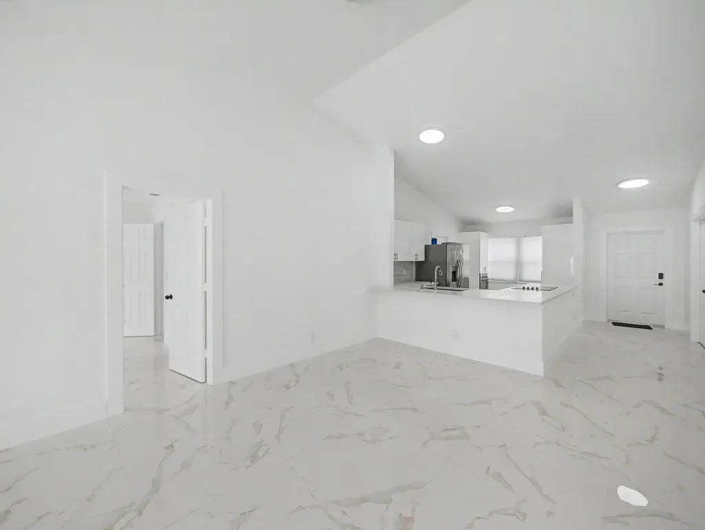 8464 Lake Worth Court Wellington FL 33467