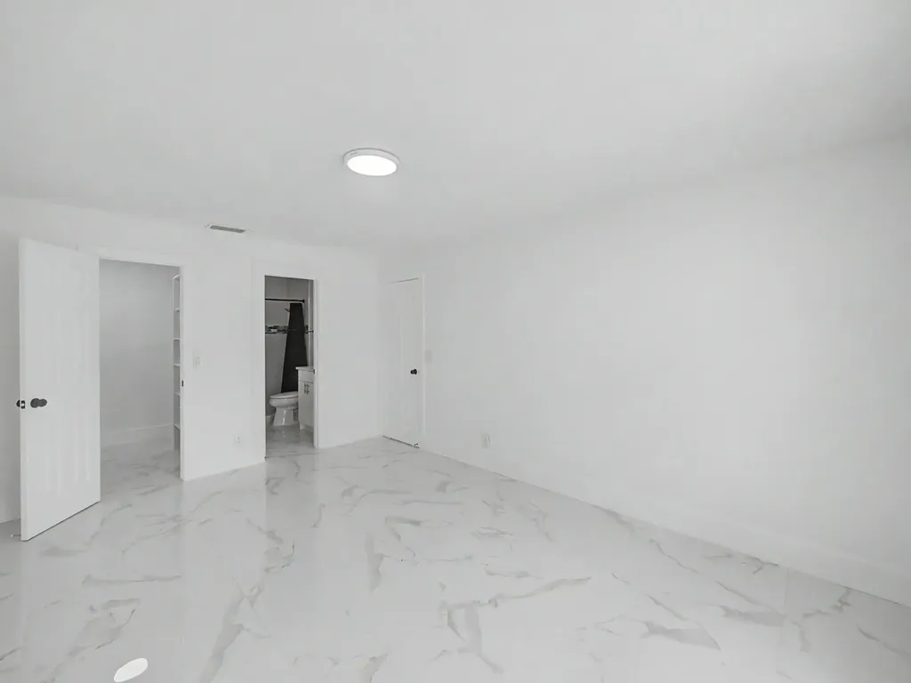 8464 Lake Worth Court Wellington FL 33467