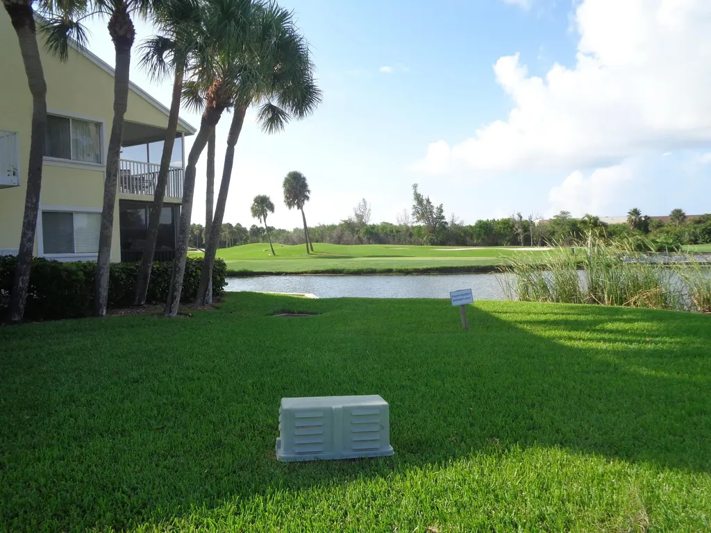 5527 NE Gulfstream Way Hutchinson Island FL 34996