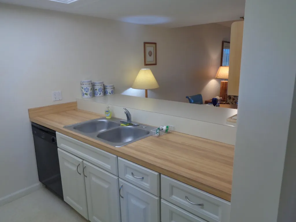 5527 NE Gulfstream Way Hutchinson Island FL 34996