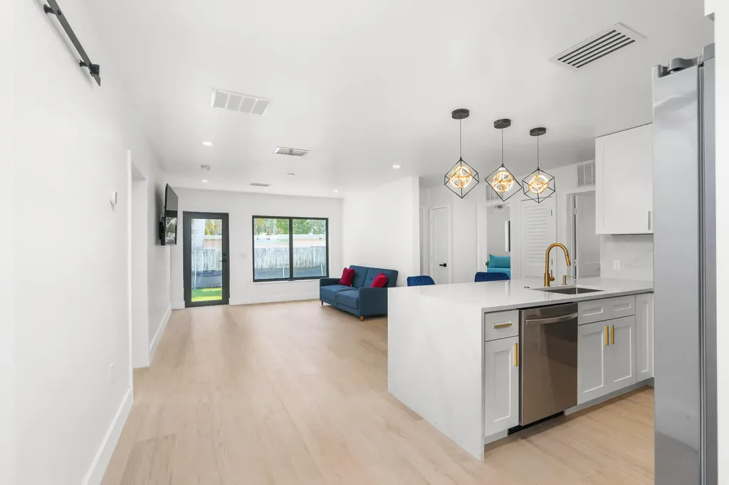303 De Carie Street Delray Beach FL 33444