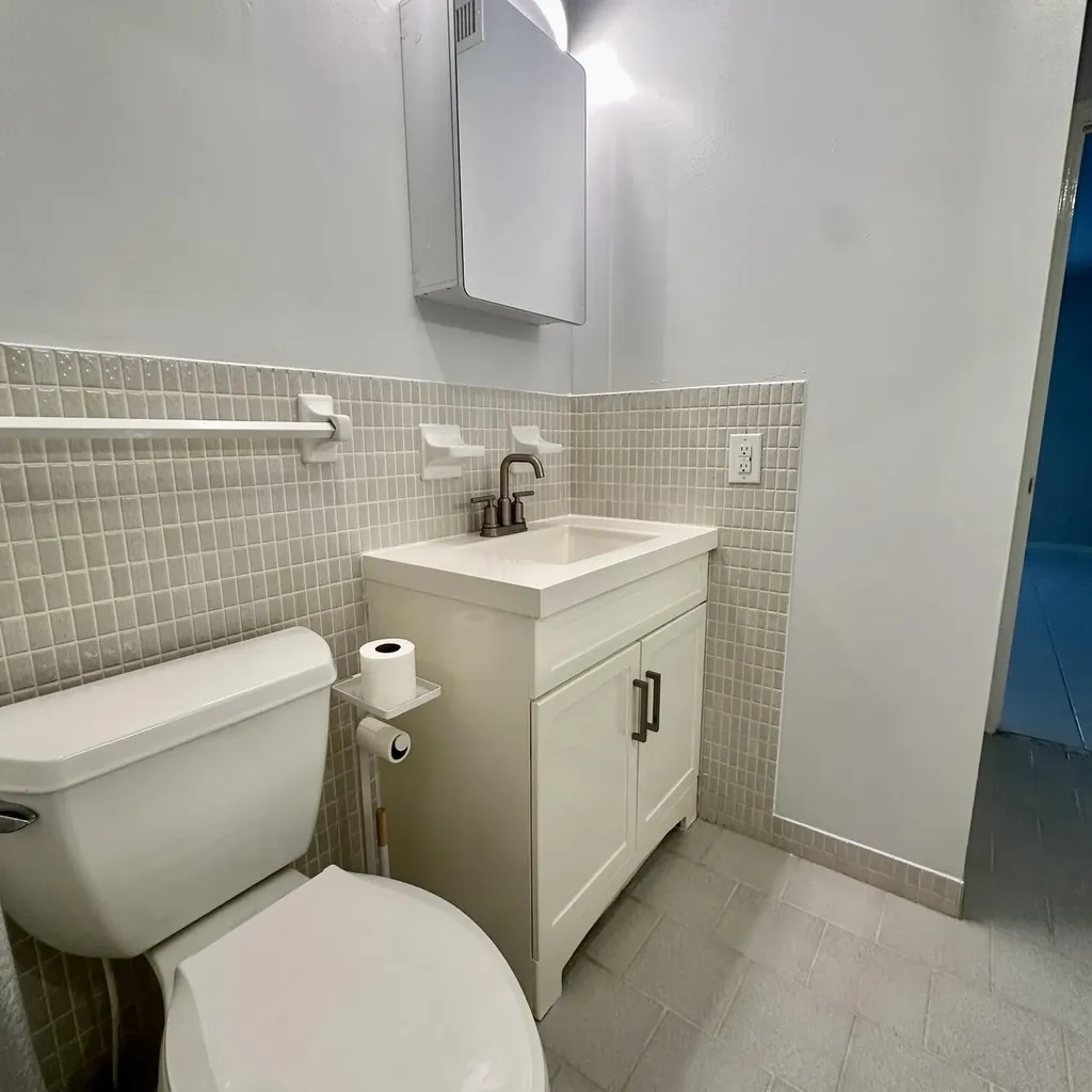 2171 NE 66th Street Fort Lauderdale FL 33308