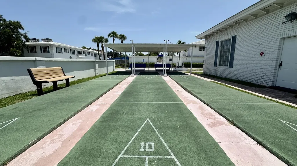 2171 NE 66th Street Fort Lauderdale FL 33308
