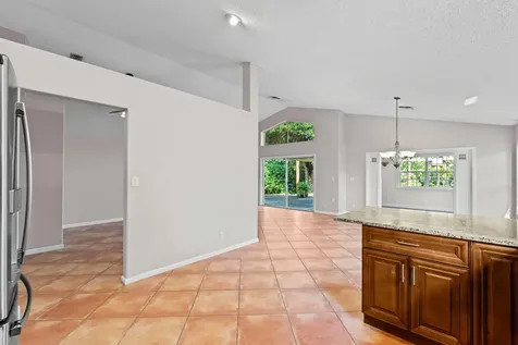 125 Saratoga Boulevard E Royal Palm Beach FL 33411