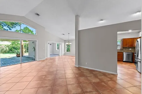 125 Saratoga Boulevard E Royal Palm Beach FL 33411