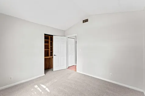 125 Saratoga Boulevard E Royal Palm Beach FL 33411