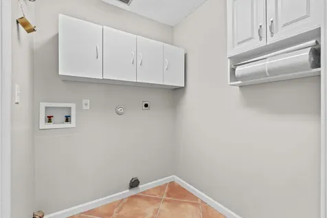 125 Saratoga Boulevard E Royal Palm Beach FL 33411