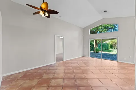 125 Saratoga Boulevard E Royal Palm Beach FL 33411