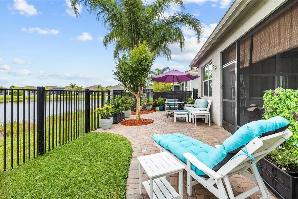 12180 SW Jasper Lake Way Port St Lucie FL 34987