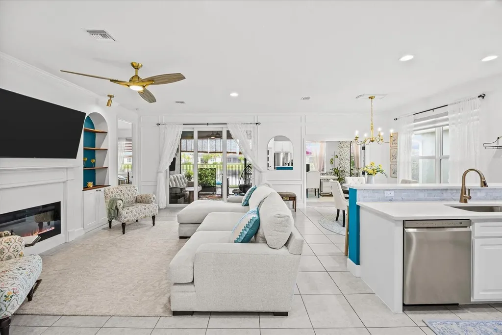 12180 SW Jasper Lake Way Port St Lucie FL 34987