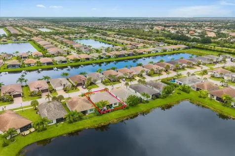 12180 SW Jasper Lake Way Port St Lucie FL 34987