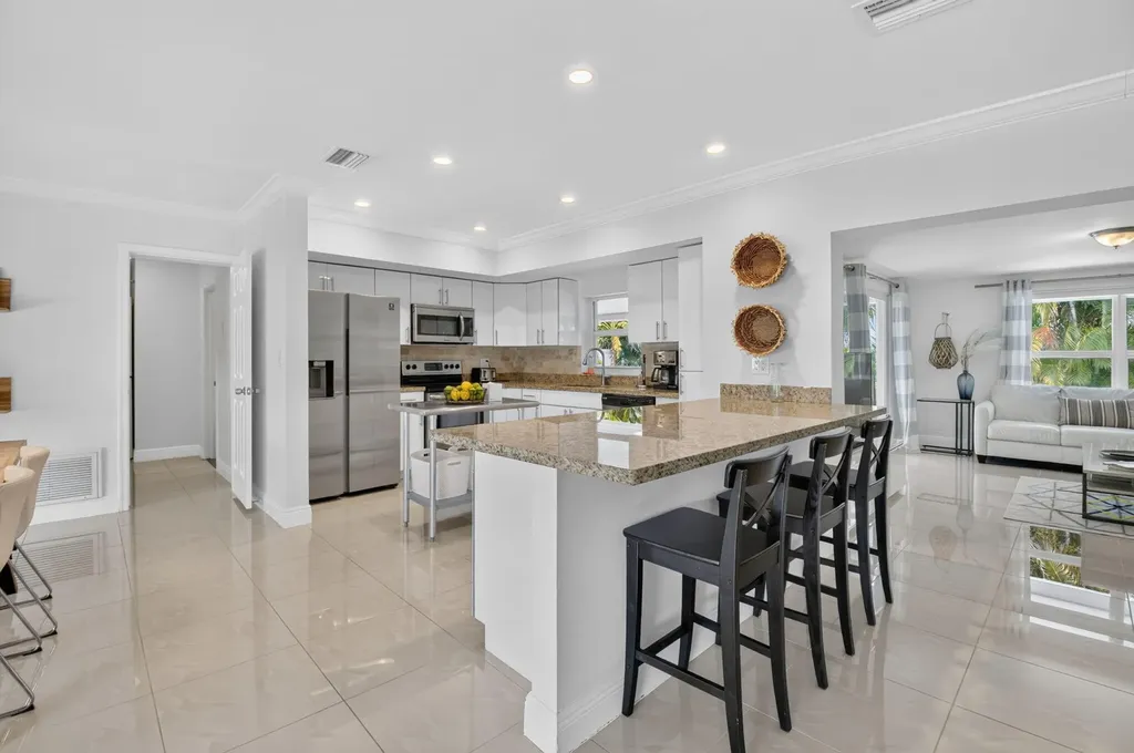 700 NE 70th Street Boca Raton FL 33487
