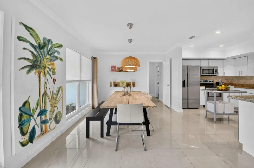 700 NE 70th Street Boca Raton FL 33487