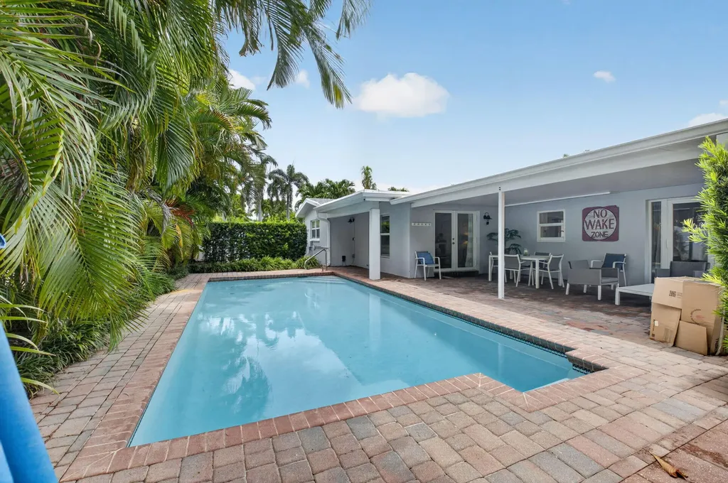 700 NE 70th Street Boca Raton FL 33487
