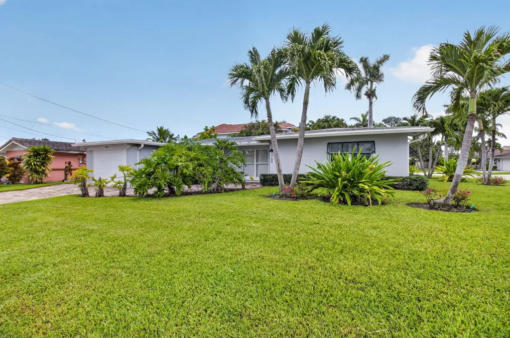 700 NE 70th Street Boca Raton FL 33487