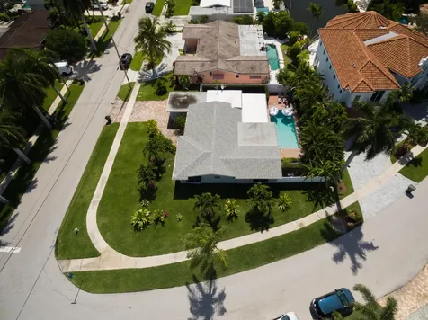 700 NE 70th Street Boca Raton FL 33487