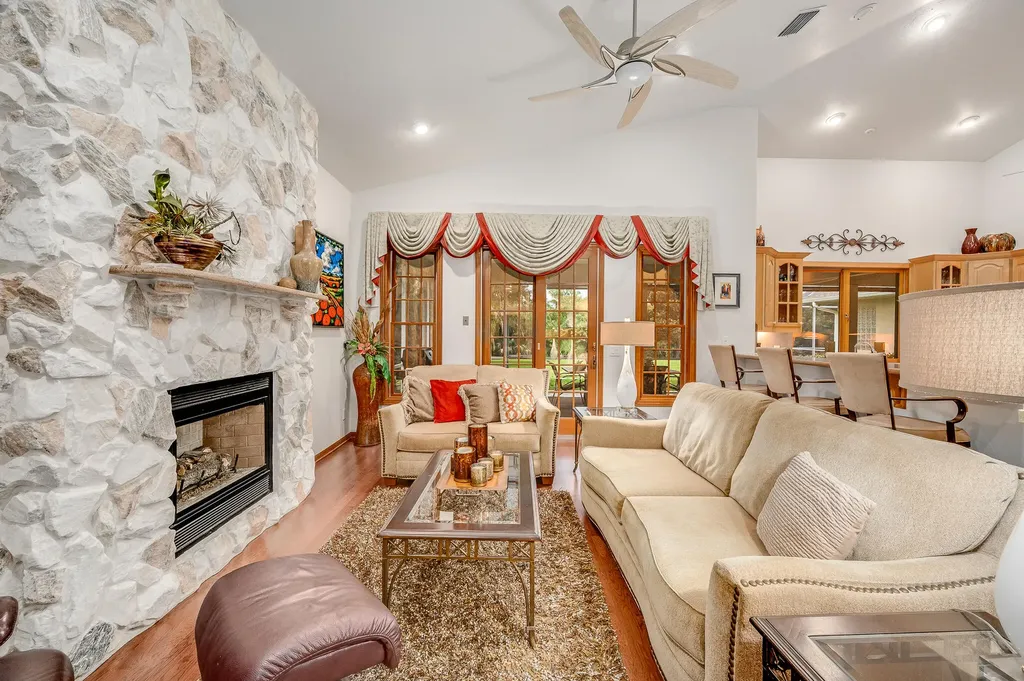 3706 Secluded Oak Court Melbourne FL 32934