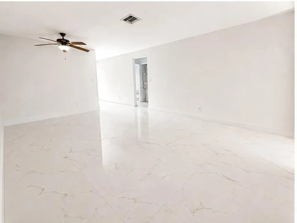 4341 Riverside Drive Coral Springs FL 33065
