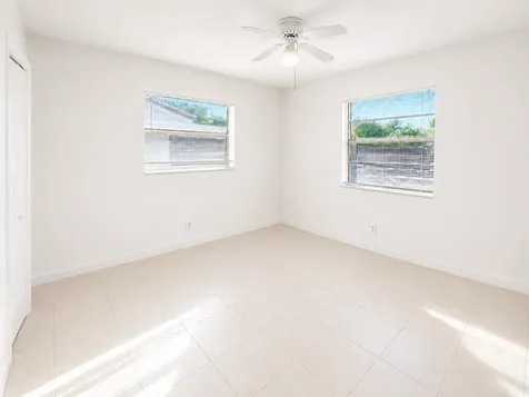 4341 Riverside Drive Coral Springs FL 33065