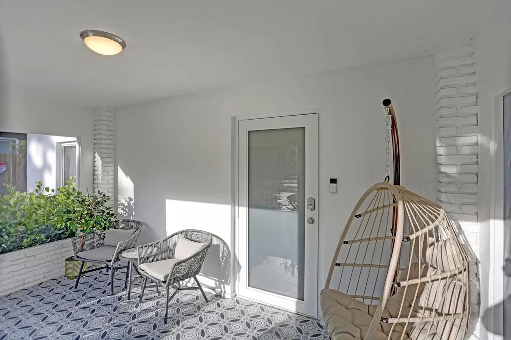 1121 SW 15th Avenue Fort Lauderdale FL 33312