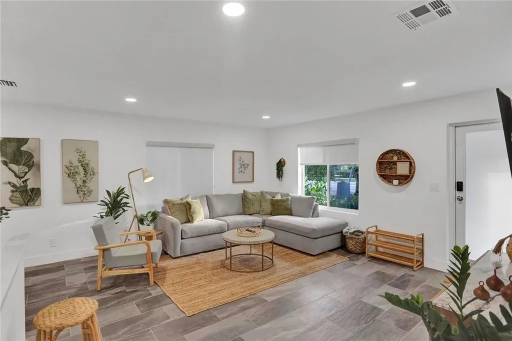 1121 SW 15th Avenue Fort Lauderdale FL 33312