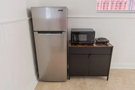 2021 NW 85th Avenue Pembroke Pines FL 33024