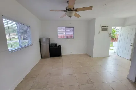 2021 NW 85th Avenue Pembroke Pines FL 33024