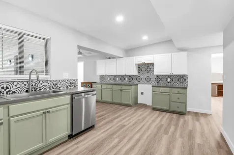 9920 SW 49th Street Miami FL 33165
