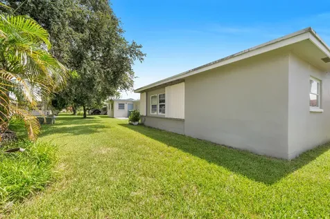 5711 NW 65th Way Tamarac FL 33321