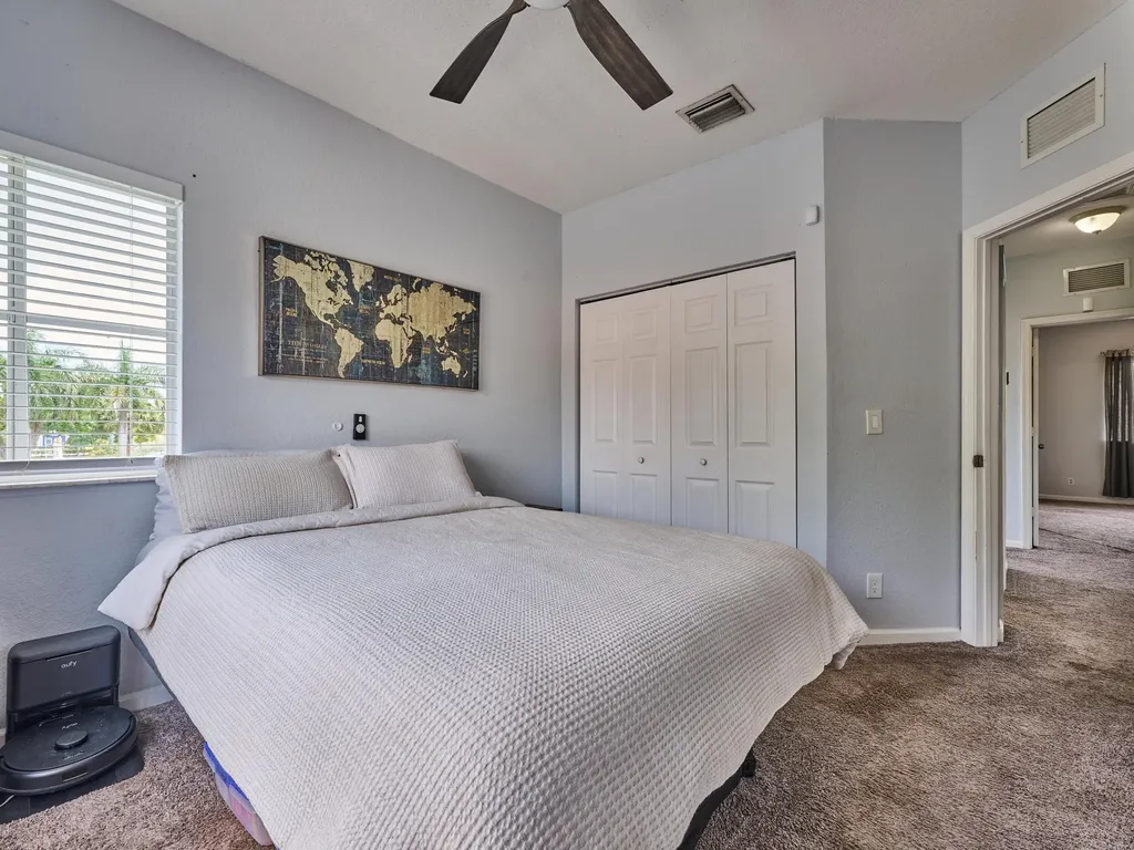 101 S Santa Catalina Circle North Lauderdale FL 33068