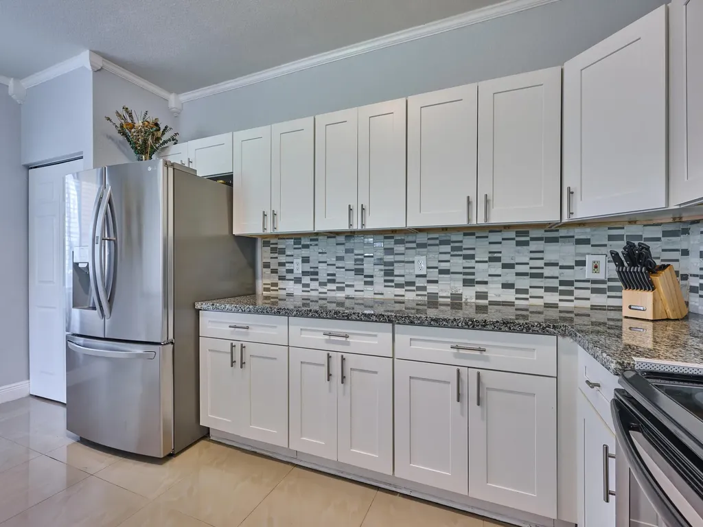 101 S Santa Catalina Circle North Lauderdale FL 33068