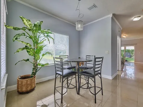 101 S Santa Catalina Circle North Lauderdale FL 33068