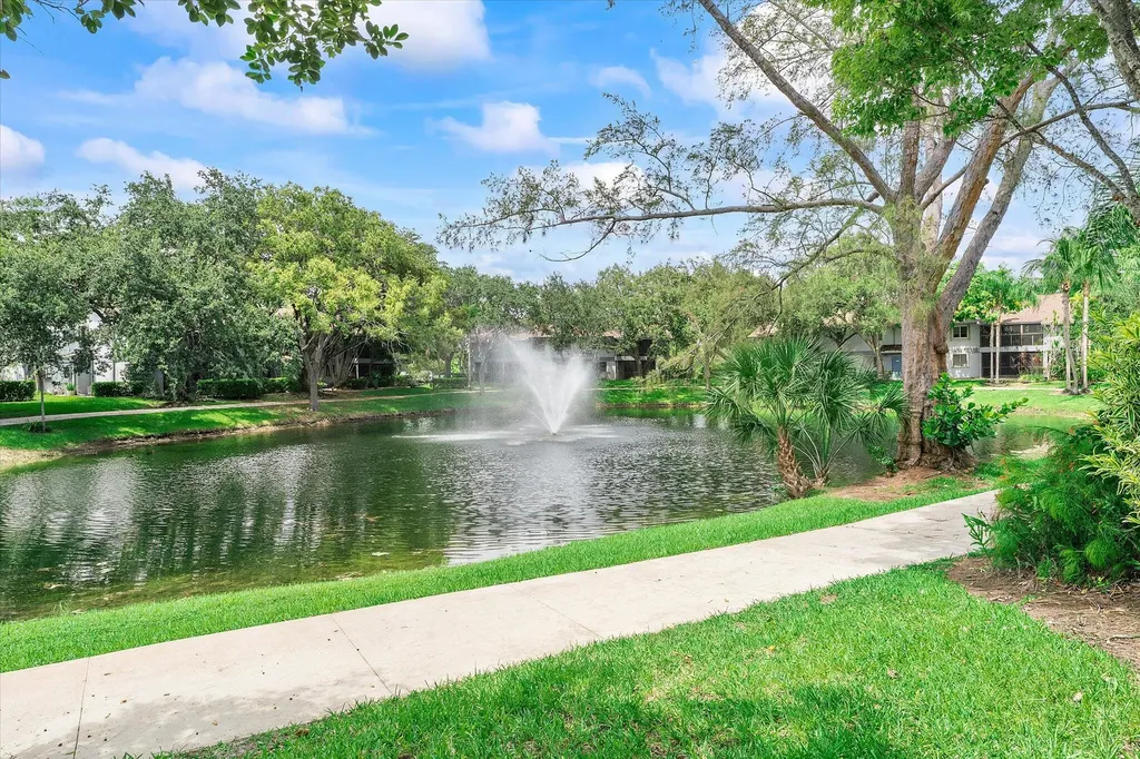 2705 S Oakland Forest Drive Oakland Park FL 33309