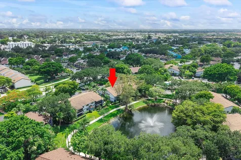 2705 S Oakland Forest Drive Oakland Park FL 33309