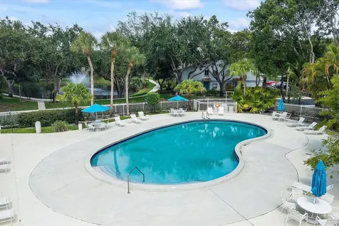 2705 S Oakland Forest Drive Oakland Park FL 33309