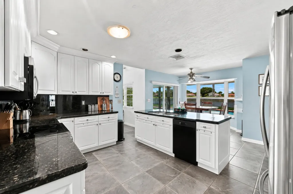 7407 Hazelwood Circle Lake Worth FL 33467