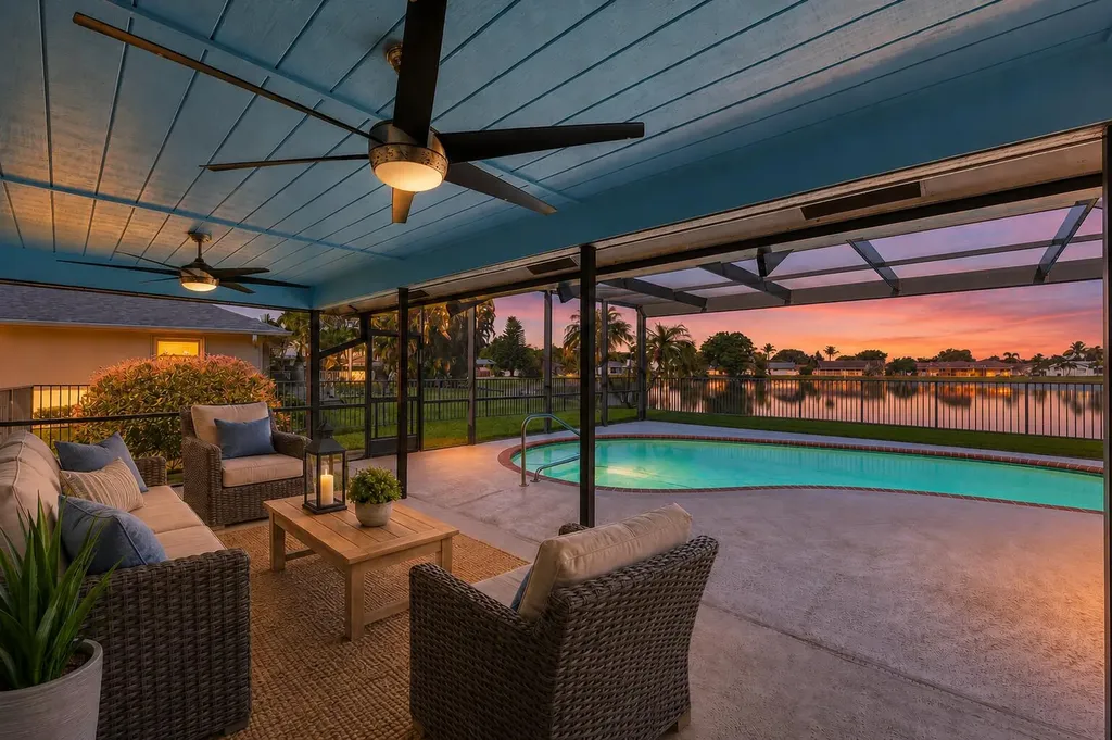 7407 Hazelwood Circle Lake Worth FL 33467