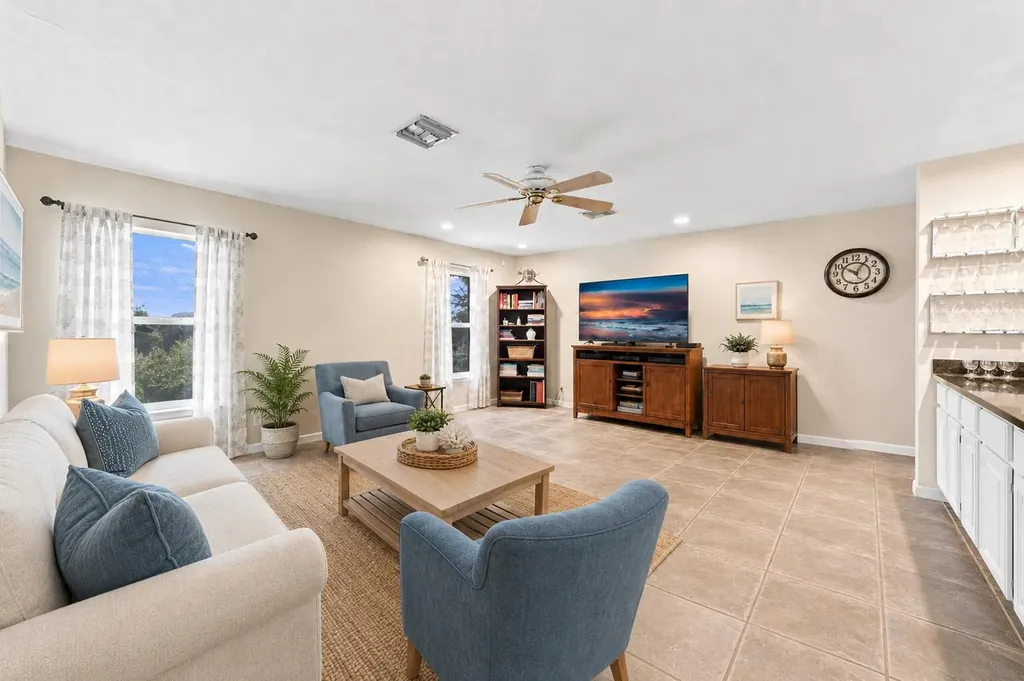 7407 Hazelwood Circle Lake Worth FL 33467