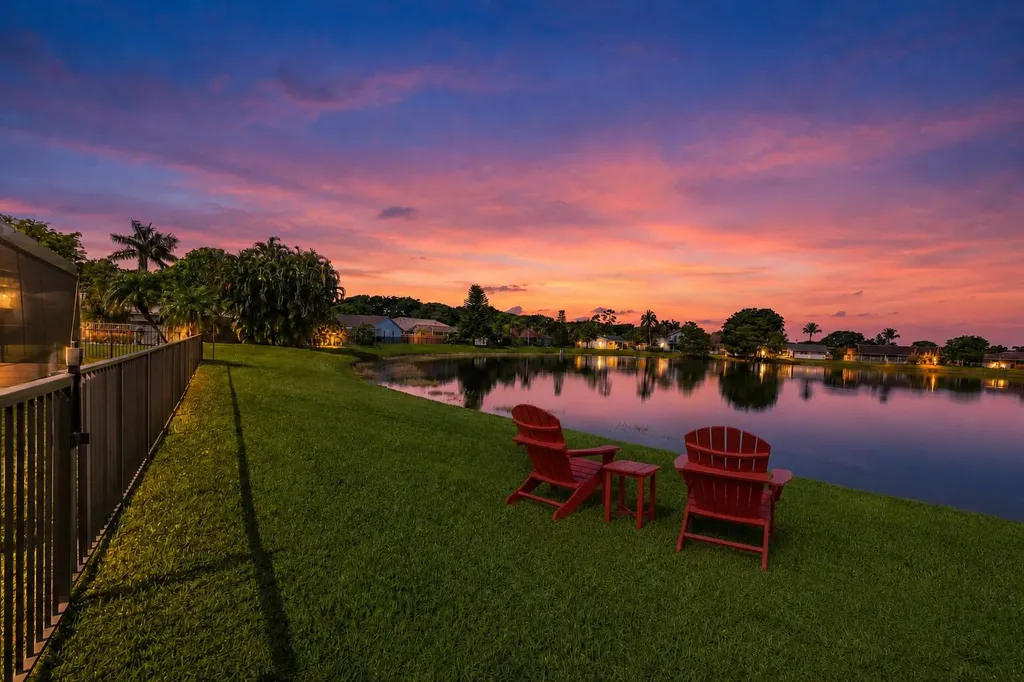 7407 Hazelwood Circle Lake Worth FL 33467