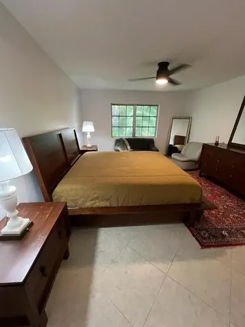 351 NE 19th Place Wilton Manors FL 33305